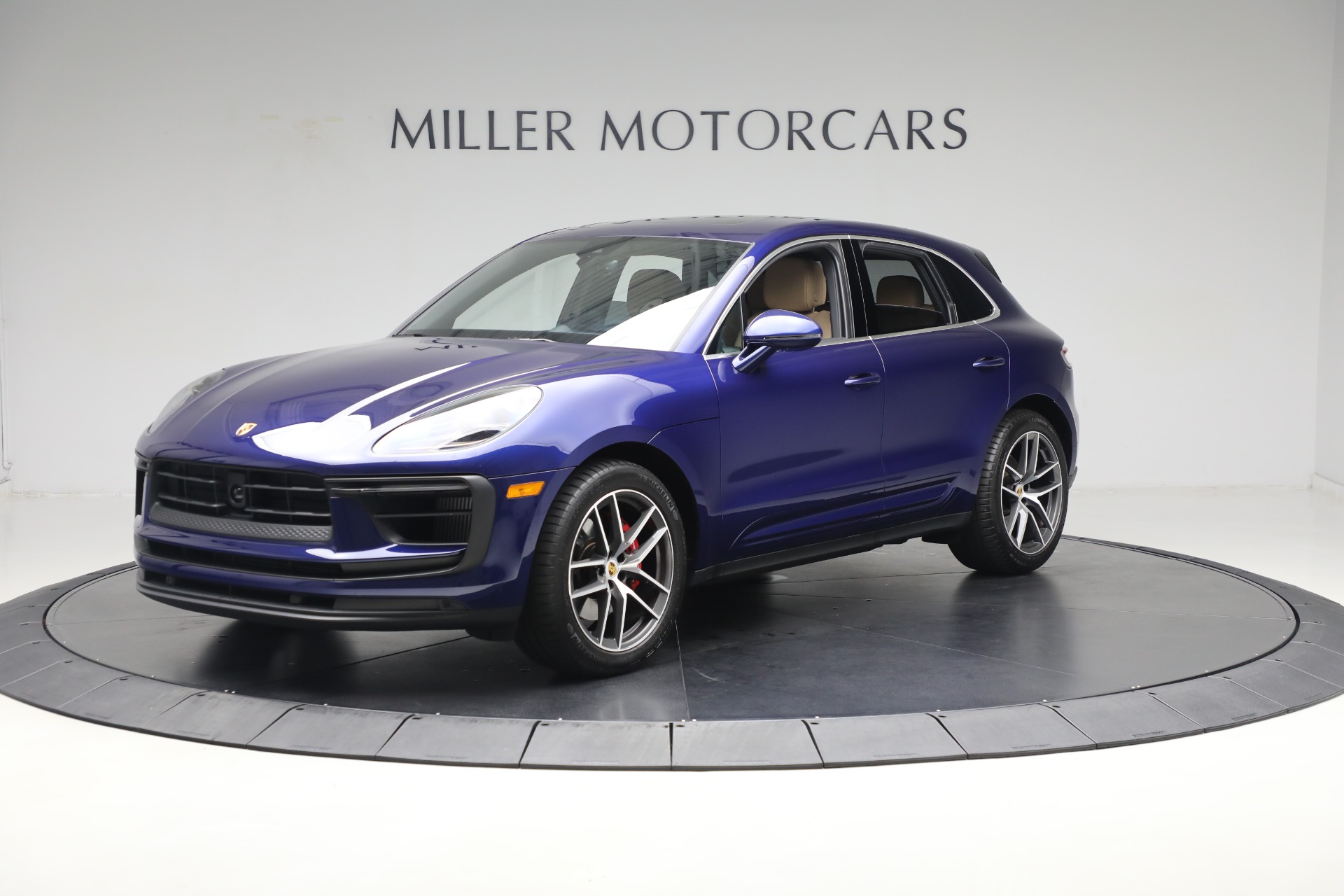 Used 2023 Porsche Macan S for sale Sold at Rolls-Royce Motor Cars Greenwich in Greenwich CT 06830 1