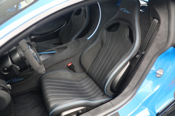 Used 2021 Bugatti Chiron Pur Sport for sale Call for price at Rolls-Royce Motor Cars Greenwich in Greenwich CT 06830 15