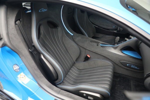 Used 2021 Bugatti Chiron Pur Sport for sale Call for price at Rolls-Royce Motor Cars Greenwich in Greenwich CT 06830 21