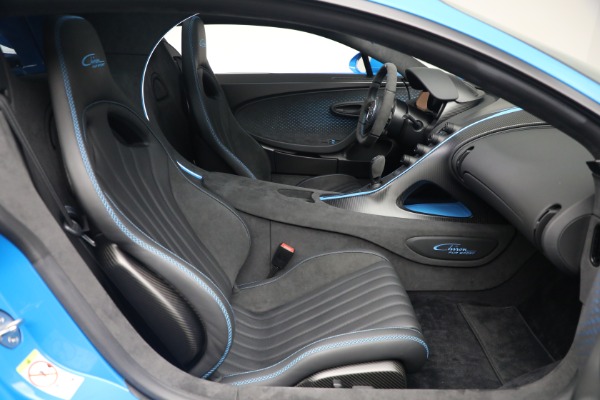 Used 2021 Bugatti Chiron Pur Sport for sale Call for price at Rolls-Royce Motor Cars Greenwich in Greenwich CT 06830 22