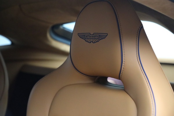 New 2025 Aston Martin Vantage for sale $243,200 at Rolls-Royce Motor Cars Greenwich in Greenwich CT 06830 16