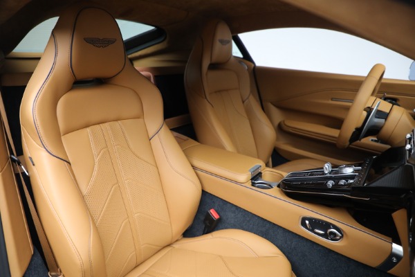 New 2025 Aston Martin Vantage for sale $243,200 at Rolls-Royce Motor Cars Greenwich in Greenwich CT 06830 22