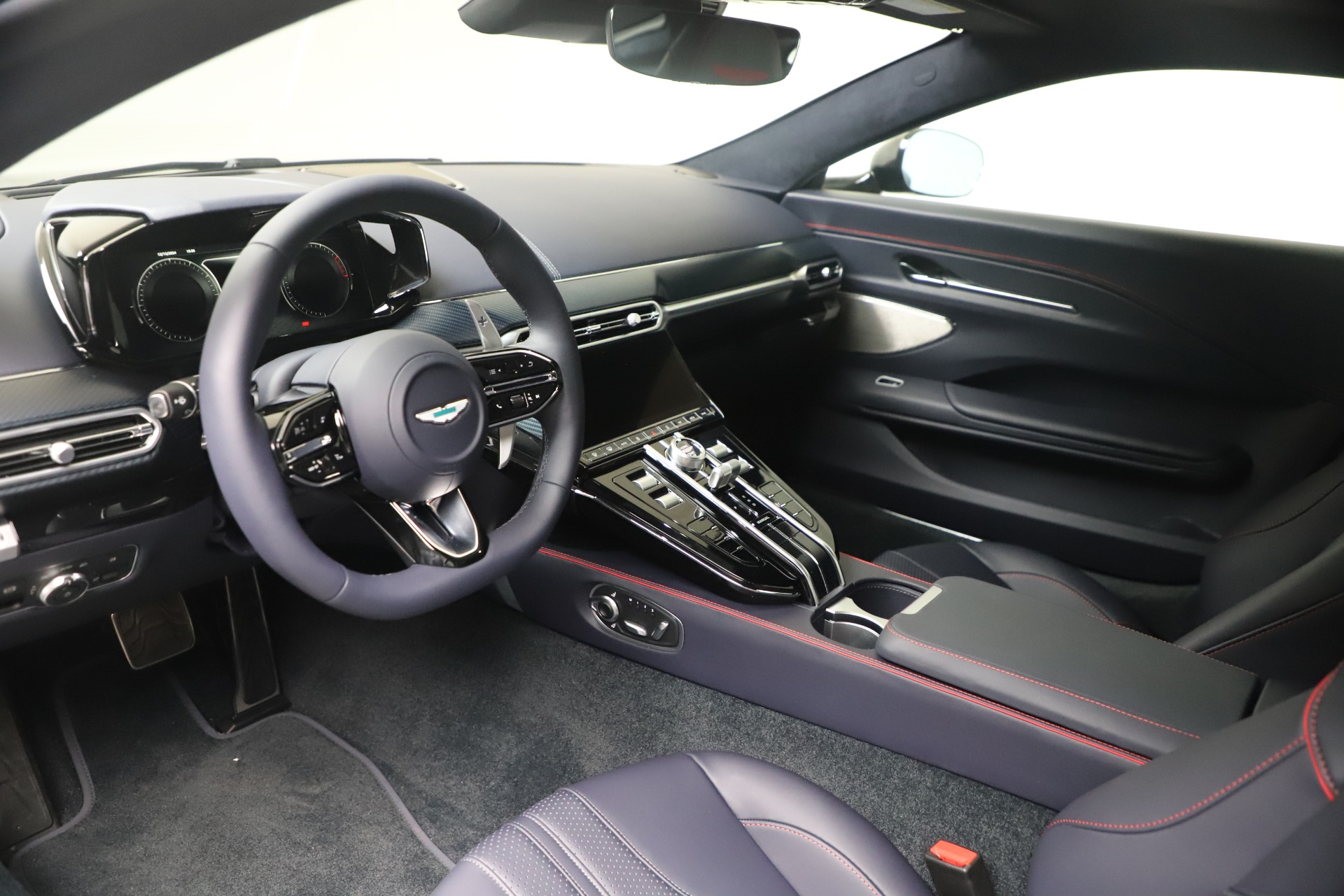 New 2025 Aston Martin Vantage for sale Sold at Rolls-Royce Motor Cars Greenwich in Greenwich CT 06830 13