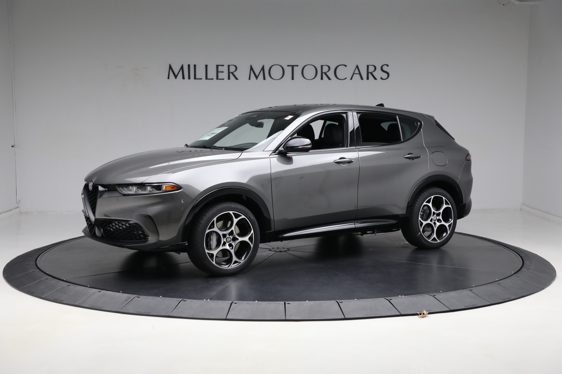 New 2025 Alfa Romeo Tonale for sale $53,625 at Rolls-Royce Motor Cars Greenwich in Greenwich CT 06830 1