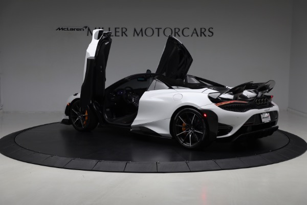 Used 2022 McLaren 765LT Spider for sale Sold at Rolls-Royce Motor Cars Greenwich in Greenwich CT 06830 16