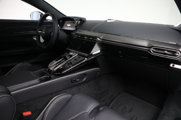 New 2025 Aston Martin Vantage for sale $252,500 at Rolls-Royce Motor Cars Greenwich in Greenwich CT 06830 23