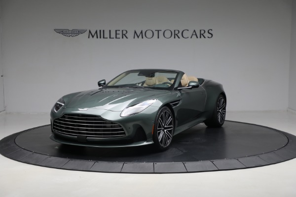 2025 Aston Martin DB12