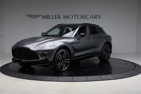 2025 Aston Martin DBX707