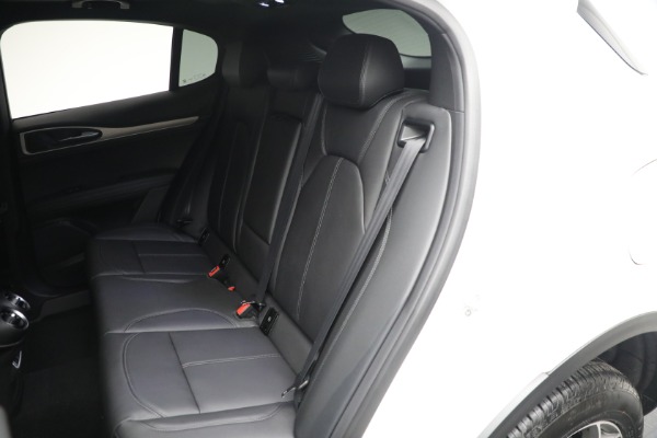 New 2025 Alfa Romeo Stelvio for sale $52,490 at Rolls-Royce Motor Cars Greenwich in Greenwich CT 06830 15