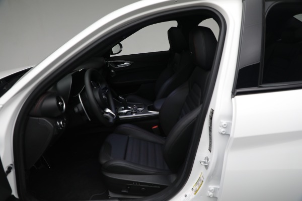 New 2025 Alfa Romeo Giulia Tributo Italiano for sale $52,990 at Rolls-Royce Motor Cars Greenwich in Greenwich CT 06830 24