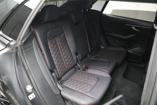 Used 2024 Audi RS Q8 4.0T quattro for sale Sold at Rolls-Royce Motor Cars Greenwich in Greenwich CT 06830 21