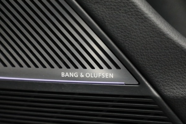 Used 2024 Audi RS Q8 4.0T quattro for sale Sold at Rolls-Royce Motor Cars Greenwich in Greenwich CT 06830 28