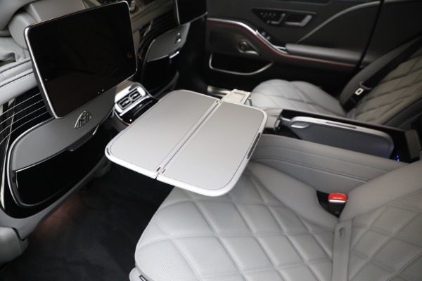 Used 2024 Mercedes-Benz S-Class Mercedes-Maybach S 580 4MATIC for sale Sold at Rolls-Royce Motor Cars Greenwich in Greenwich CT 06830 22