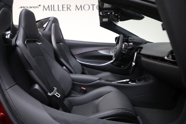 New 2025 McLaren Artura Spider TechLux for sale $331,008 at Rolls-Royce Motor Cars Greenwich in Greenwich CT 06830 28