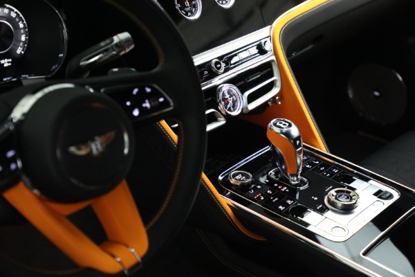 New 2025 Bentley Flying Spur Speed for sale $356,075 at Rolls-Royce Motor Cars Greenwich in Greenwich CT 06830 27