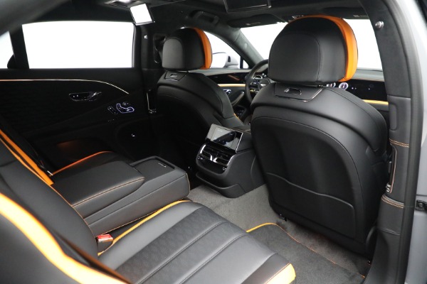 New 2025 Bentley Flying Spur Speed for sale $356,075 at Rolls-Royce Motor Cars Greenwich in Greenwich CT 06830 28