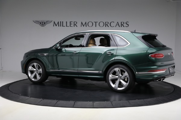 New 2025 Bentley Bentayga V8 for sale $249,525 at Rolls-Royce Motor Cars Greenwich in Greenwich CT 06830 4