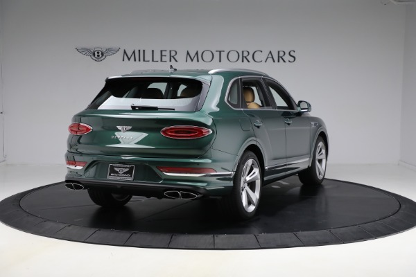 New 2025 Bentley Bentayga V8 for sale $249,525 at Rolls-Royce Motor Cars Greenwich in Greenwich CT 06830 7