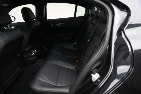 New 2024 Alfa Romeo Giulia Quadrifoglio for sale $75,825 at Rolls-Royce Motor Cars Greenwich in Greenwich CT 06830 13