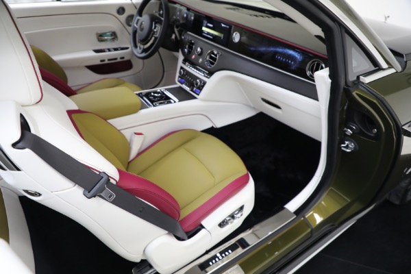 Used 2025 Rolls-Royce Spectre for sale $409,900 at Rolls-Royce Motor Cars Greenwich in Greenwich CT 06830 18