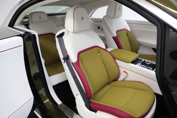 Used 2025 Rolls-Royce Spectre for sale $409,900 at Rolls-Royce Motor Cars Greenwich in Greenwich CT 06830 20