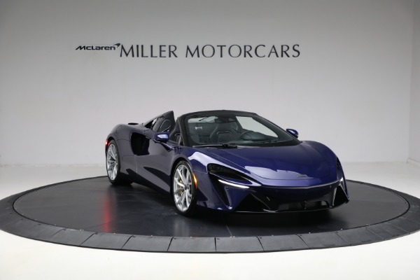 New 2025 McLaren Artura Spider TechLux for sale $327,158 at Rolls-Royce Motor Cars Greenwich in Greenwich CT 06830 11