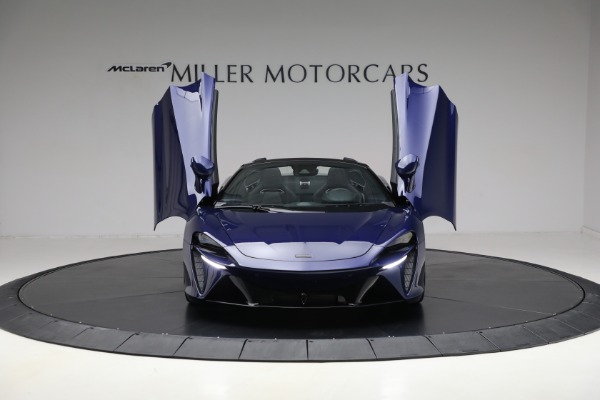 New 2025 McLaren Artura Spider TechLux for sale $327,158 at Rolls-Royce Motor Cars Greenwich in Greenwich CT 06830 13