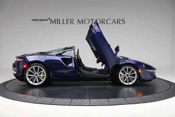 New 2025 McLaren Artura Spider TechLux for sale $327,158 at Rolls-Royce Motor Cars Greenwich in Greenwich CT 06830 19