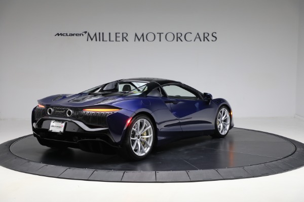 New 2025 McLaren Artura Spider TechLux for sale $327,158 at Rolls-Royce Motor Cars Greenwich in Greenwich CT 06830 26