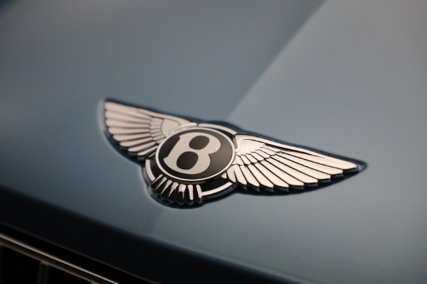 Used 2024 Bentley Bentayga Azure V8 for sale Sold at Rolls-Royce Motor Cars Greenwich in Greenwich CT 06830 13