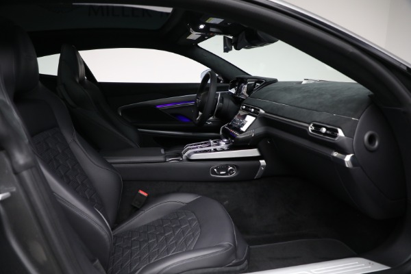 New 2025 Aston Martin Vanquish for sale $481,600 at Rolls-Royce Motor Cars Greenwich in Greenwich CT 06830 22