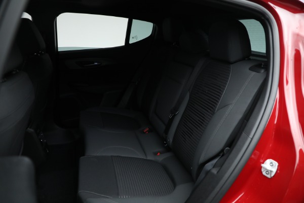 New 2025 Alfa Romeo Tonale Tributo Italiano for sale Sold at Rolls-Royce Motor Cars Greenwich in Greenwich CT 06830 13