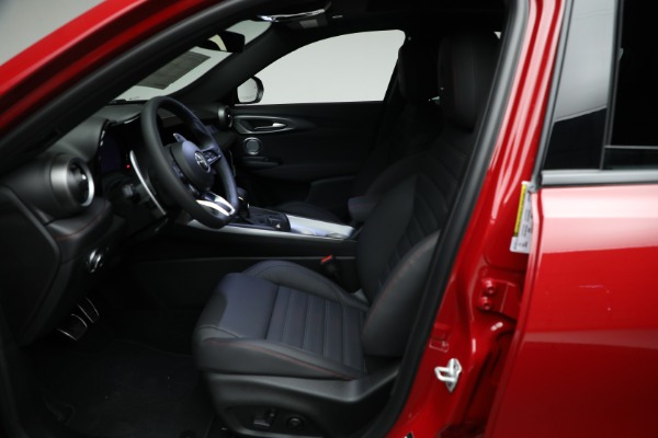 New 2025 Alfa Romeo Tonale Tributo Italiano for sale Sold at Rolls-Royce Motor Cars Greenwich in Greenwich CT 06830 9
