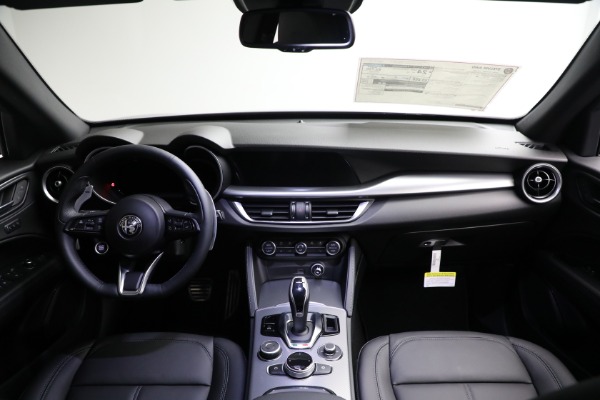 New 2025 Alfa Romeo Stelvio for sale $53,185 at Rolls-Royce Motor Cars Greenwich in Greenwich CT 06830 17