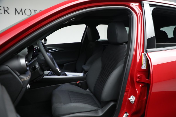 New 2025 Alfa Romeo Tonale for sale $40,625 at Rolls-Royce Motor Cars Greenwich in Greenwich CT 06830 11