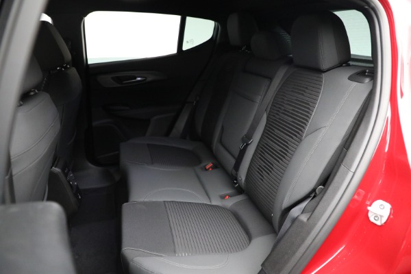 New 2025 Alfa Romeo Tonale for sale $40,625 at Rolls-Royce Motor Cars Greenwich in Greenwich CT 06830 17