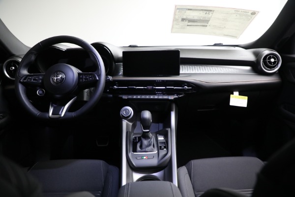 New 2025 Alfa Romeo Tonale for sale $40,625 at Rolls-Royce Motor Cars Greenwich in Greenwich CT 06830 18