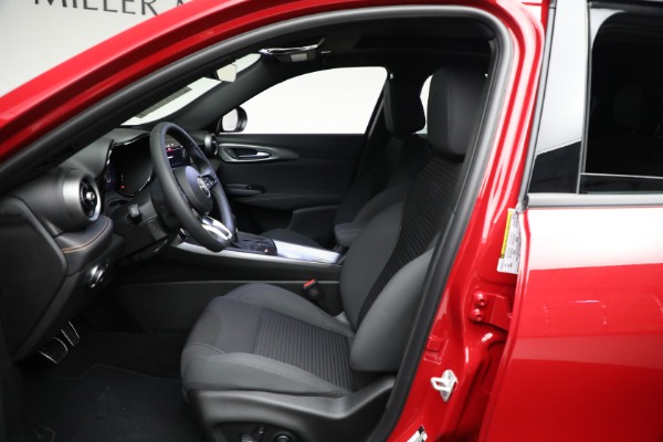 New 2025 Alfa Romeo Tonale for sale $40,625 at Rolls-Royce Motor Cars Greenwich in Greenwich CT 06830 9