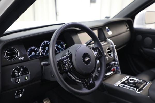 Used 2022 Rolls-Royce Cullinan for sale $269,900 at Rolls-Royce Motor Cars Greenwich in Greenwich CT 06830 15