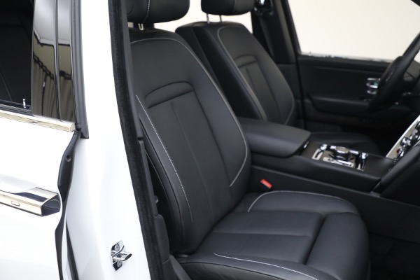 Used 2022 Rolls-Royce Cullinan for sale $269,900 at Rolls-Royce Motor Cars Greenwich in Greenwich CT 06830 20