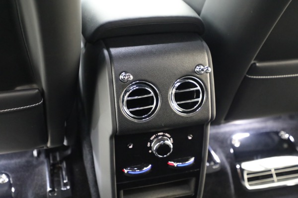 Used 2022 Rolls-Royce Cullinan for sale $269,900 at Rolls-Royce Motor Cars Greenwich in Greenwich CT 06830 26
