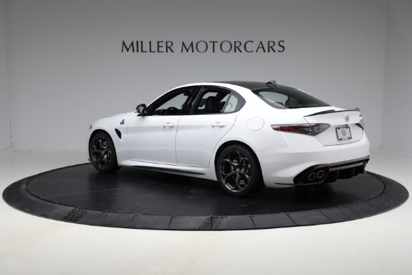 New 2024 Alfa Romeo Giulia Quadrifoglio Supersport for sale $91,565 at Rolls-Royce Motor Cars Greenwich in Greenwich CT 06830 3