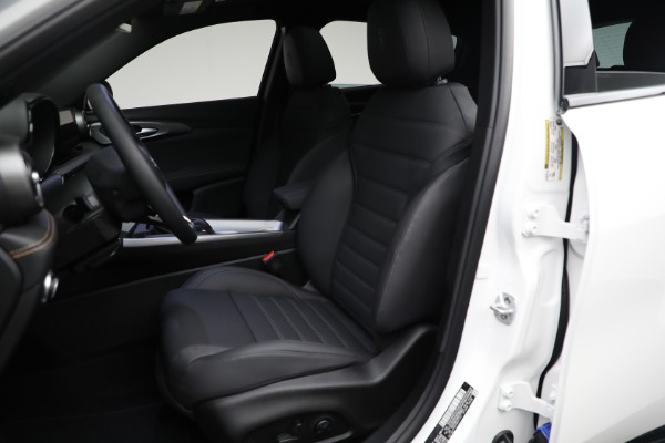 New 2025 Alfa Romeo Tonale for sale $43,930 at Rolls-Royce Motor Cars Greenwich in Greenwich CT 06830 11