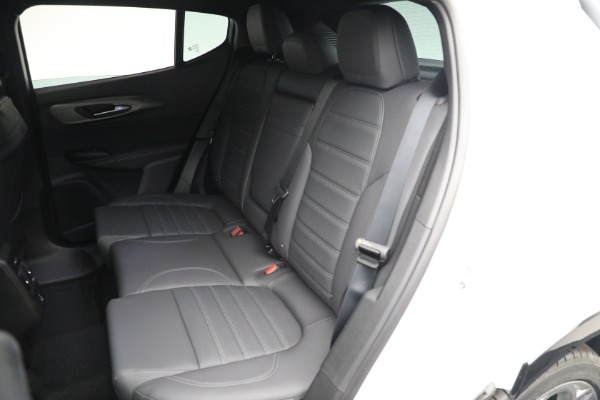 New 2025 Alfa Romeo Tonale for sale $43,930 at Rolls-Royce Motor Cars Greenwich in Greenwich CT 06830 13