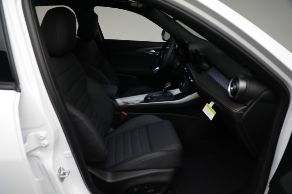 New 2025 Alfa Romeo Tonale for sale $43,930 at Rolls-Royce Motor Cars Greenwich in Greenwich CT 06830 14