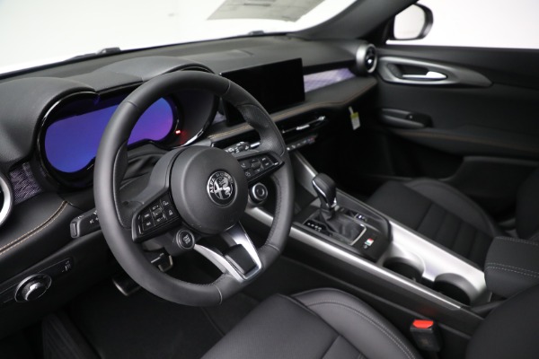 New 2025 Alfa Romeo Tonale for sale $43,930 at Rolls-Royce Motor Cars Greenwich in Greenwich CT 06830 9