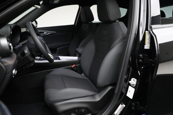 New 2025 Alfa Romeo Tonale Intensa for sale $40,625 at Rolls-Royce Motor Cars Greenwich in Greenwich CT 06830 10