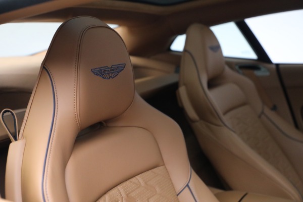 New 2025 Aston Martin Vanquish for sale Sold at Rolls-Royce Motor Cars Greenwich in Greenwich CT 06830 21