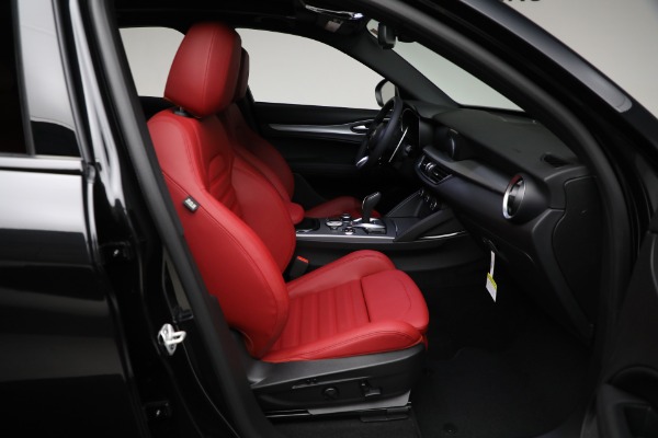 New 2025 Alfa Romeo Stelvio for sale $57,685 at Rolls-Royce Motor Cars Greenwich in Greenwich CT 06830 11