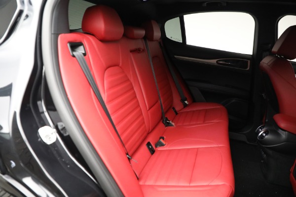 New 2025 Alfa Romeo Stelvio for sale $57,685 at Rolls-Royce Motor Cars Greenwich in Greenwich CT 06830 17